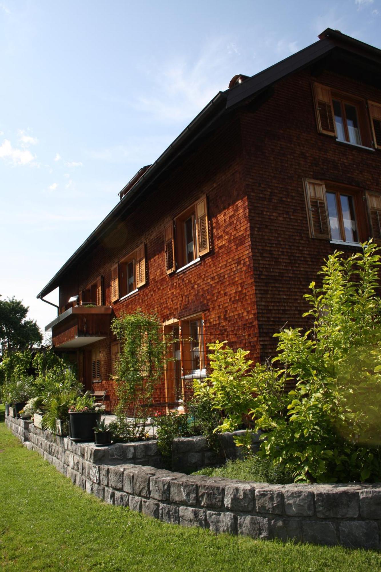 Mama Kaethe - Apartments Nenzing Exterior photo