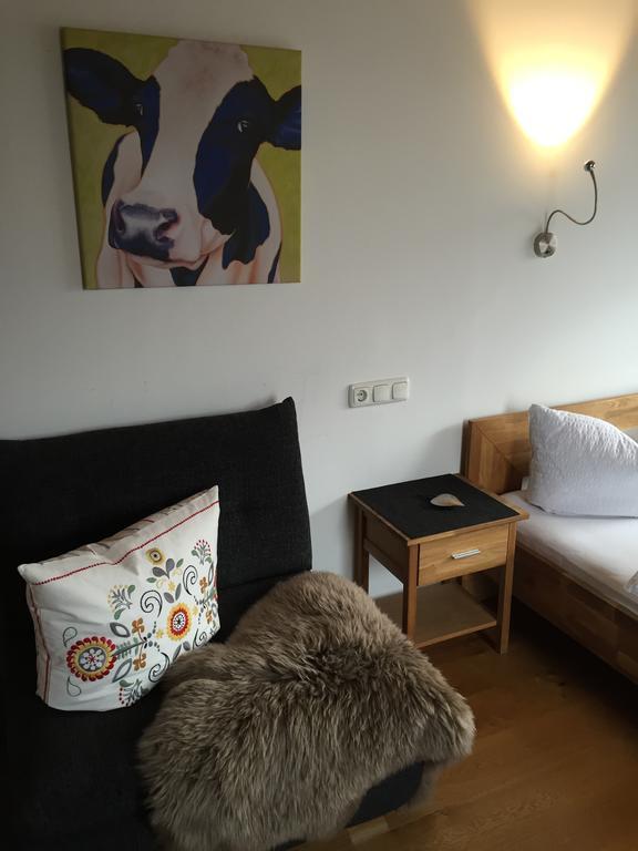 Mama Kaethe - Apartments Nenzing Room photo